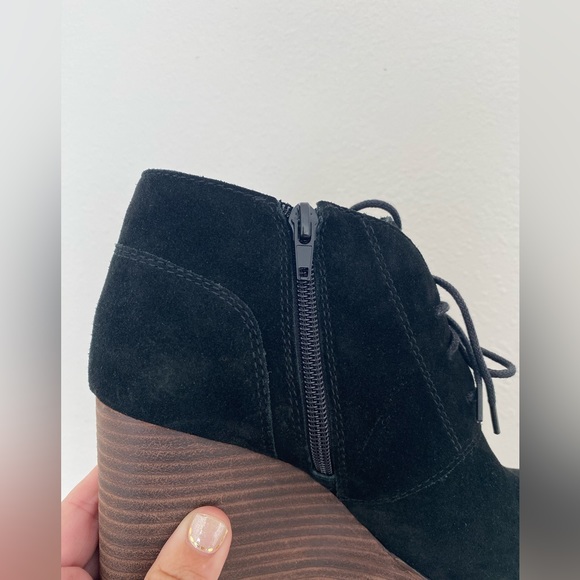 Lucky Brand Shylow Black Wedges Boot Booties sz 8.5 - Picture 4 of 6